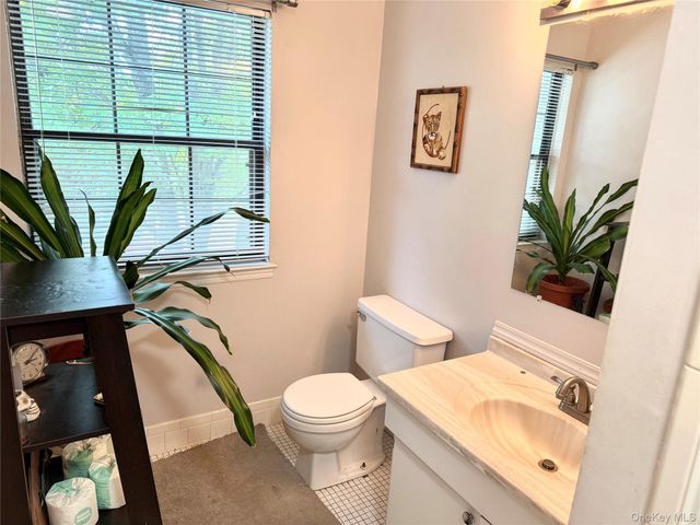 164 Somerset Drive, Suffern, NY 10901