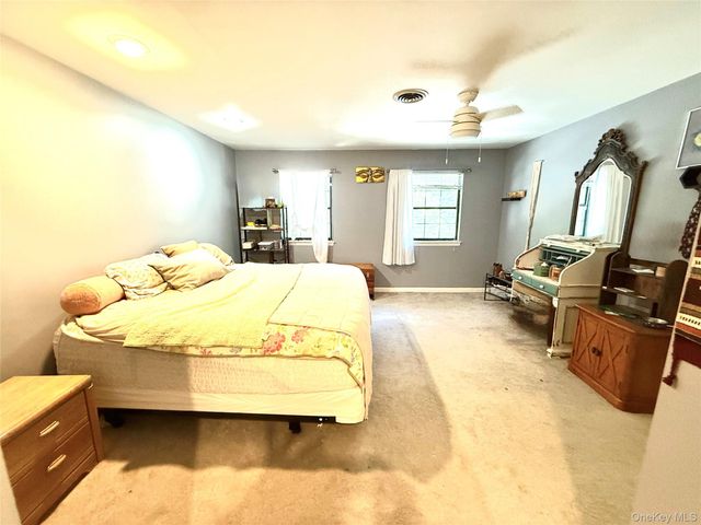 164 Somerset Drive, Suffern, NY 10901