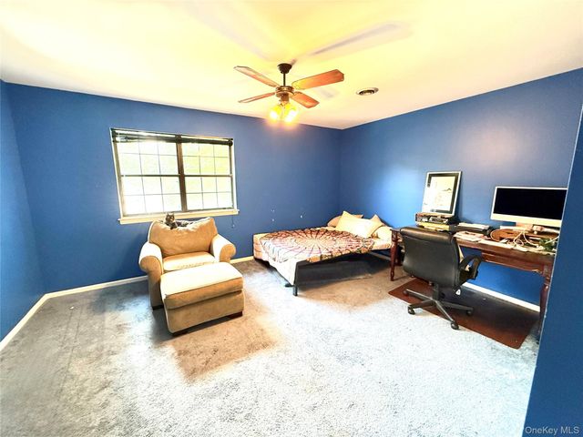 164 Somerset Drive, Suffern, NY 10901