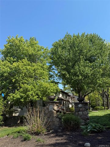 164 Somerset Drive, Suffern, NY 10901