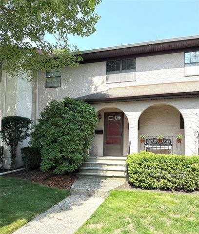 164 Somerset Drive, Suffern, NY 10901