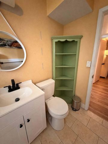175 E 24TH Street, Riviera Beach, FL 33404