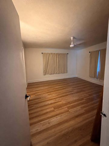 175 E 24TH Street, Riviera Beach, FL 33404