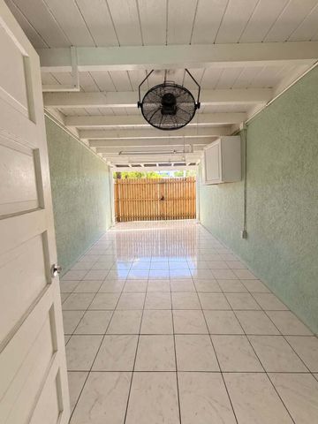 175 E 24TH Street, Riviera Beach, FL 33404