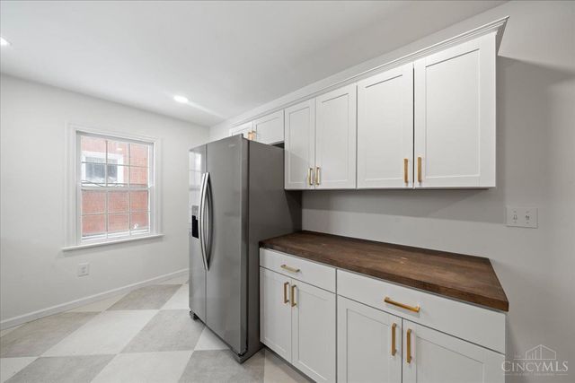 7158 Dunn Road, Anderson Twp, OH 45230