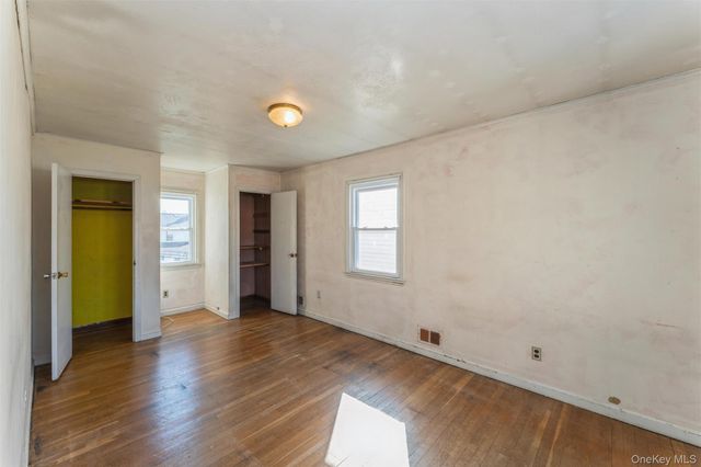 211 Norfeld Boulevard, Elmont, NY 11003
