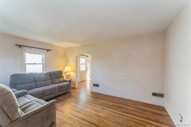 211 Norfeld Boulevard, Elmont, NY 11003