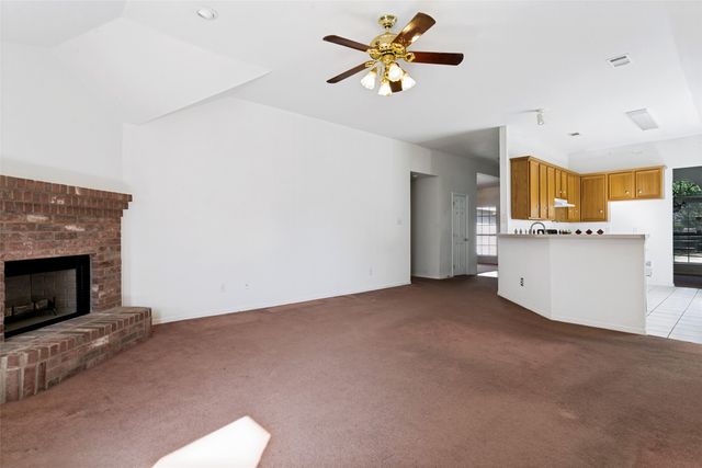 5312 Paulie Drive, Denton, TX 76208