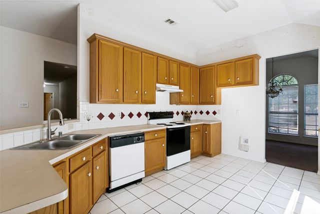 5312 Paulie Drive, Denton, TX 76208