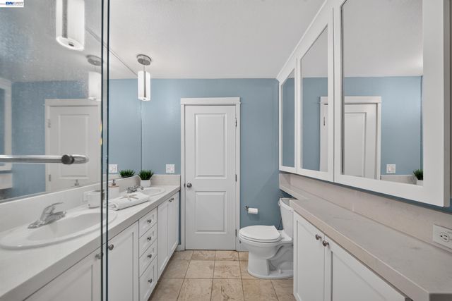 206 Grayson Ter, San Jose, CA 95126