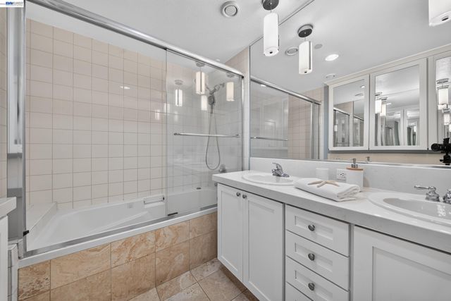 206 Grayson Ter, San Jose, CA 95126