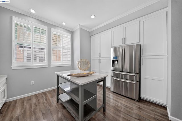 206 Grayson Ter, San Jose, CA 95126