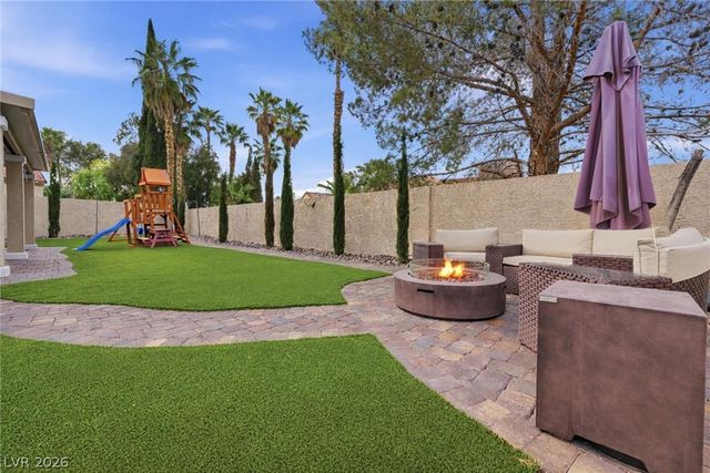 7632 Oyster Cove Drive, Las Vegas, NV 89128