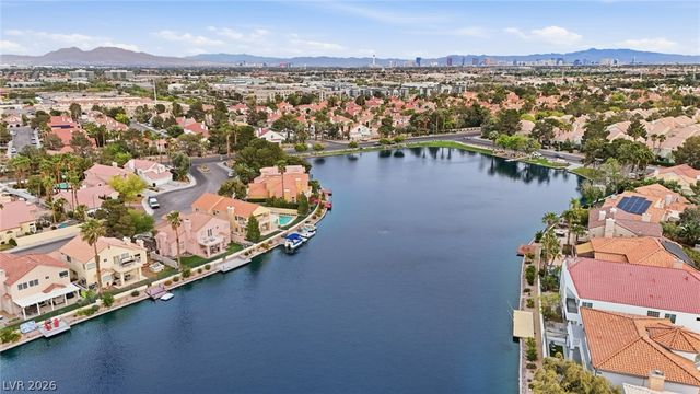 7632 Oyster Cove Drive, Las Vegas, NV 89128