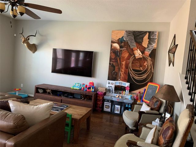 779 Hometown PKWY, Kyle, TX 78640