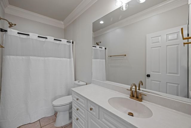38 Emerald Row, Hattiesburg, MS 39402