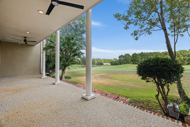 38 Emerald Row, Hattiesburg, MS 39402