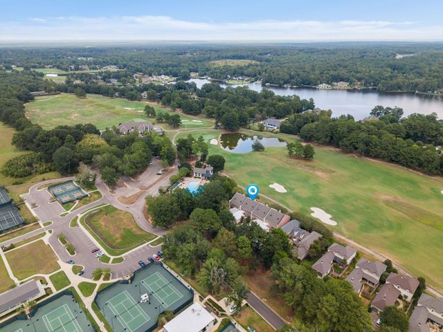 38 Emerald Row, Hattiesburg, MS 39402