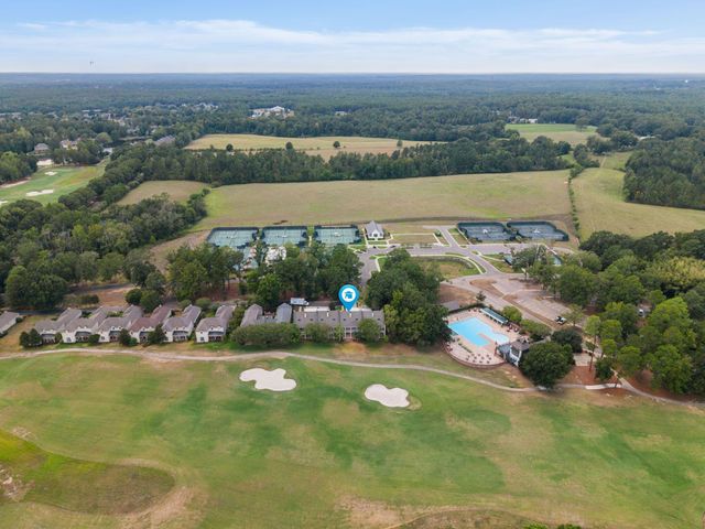 38 Emerald Row, Hattiesburg, MS 39402