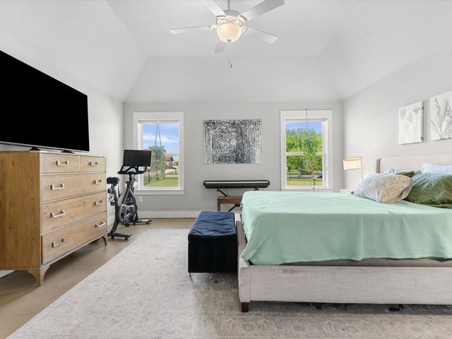 1515 Horseshoe Court, Justin, TX 76247