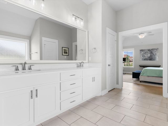 1515 Horseshoe Court, Justin, TX 76247