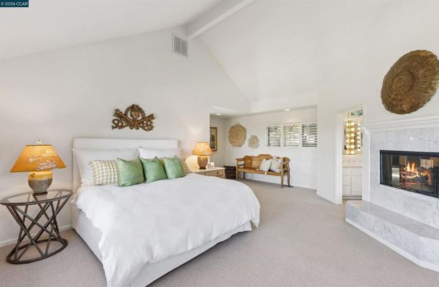 85 La Cuesta Rd., Orinda, CA 94563