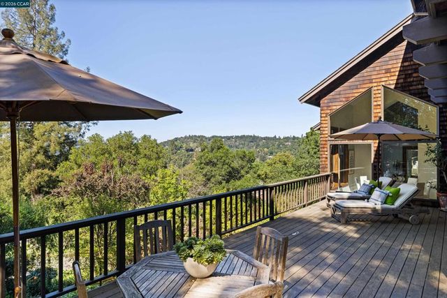 85 La Cuesta Rd., Orinda, CA 94563