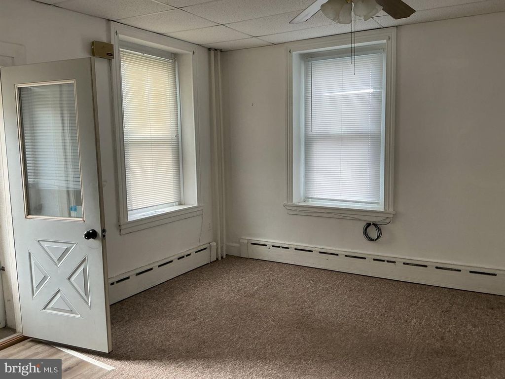 15 S 3RD ST, QUAKERTOWN, PA 18951 — photo 5
