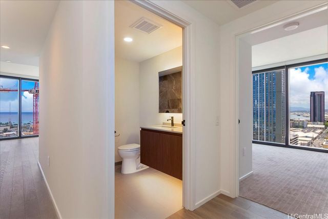 333 Ward Avenue 1903, Honolulu, HI 96814