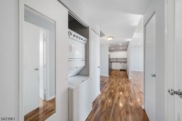 54 W Cherry St 106, Rahway City, NJ 07065