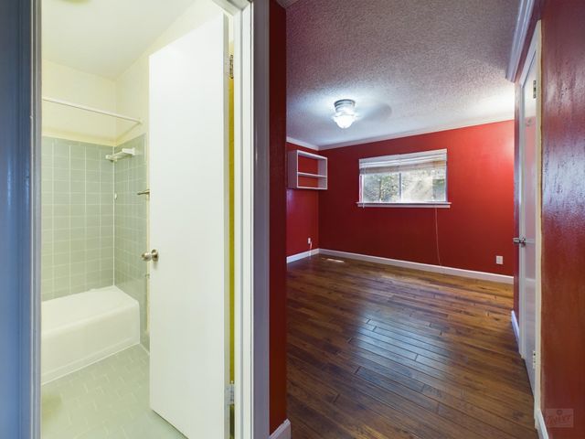 803 W 28th ST 206, Austin, TX 78705