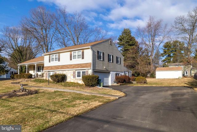 610 WADE AVE, Horsham, PA 19044