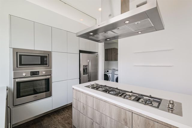 1157 W 18th Street, Houston, TX 77008