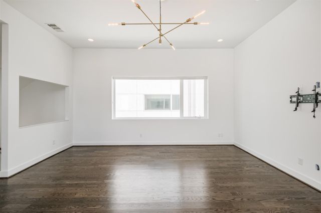 1157 W 18th Street, Houston, TX 77008