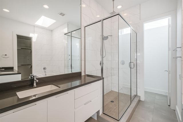 1157 W 18th Street, Houston, TX 77008