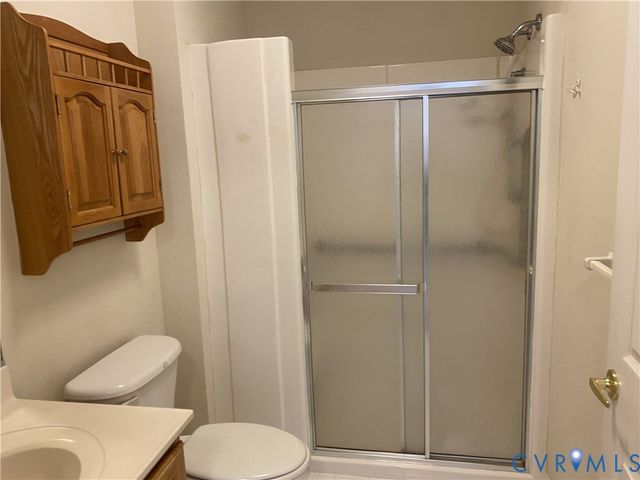 400 Stone Hearth Ct, Hopewell, VA 23860