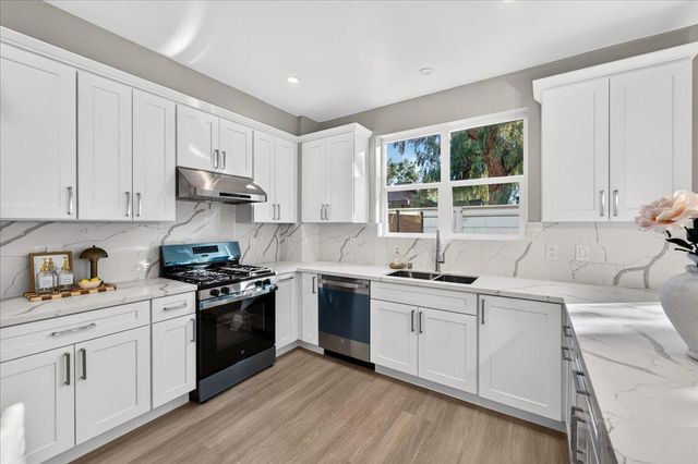 861 Connie Lane, San Jose, CA 95122