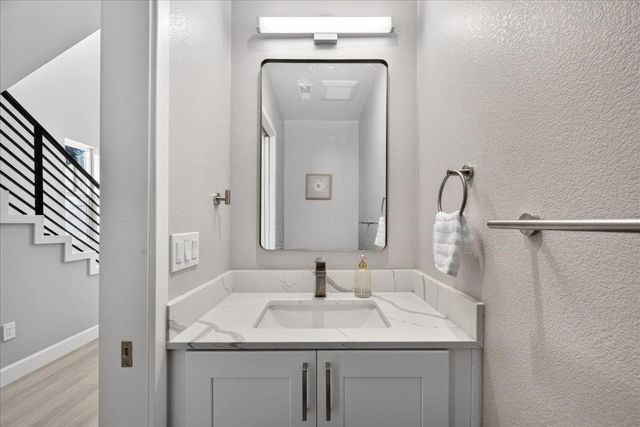 861 Connie Lane, San Jose, CA 95122