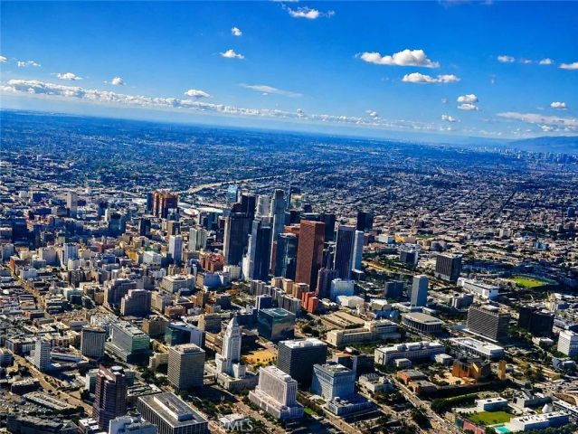 1800 Oxford., Los Angeles, CA 90006