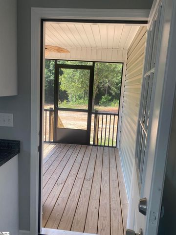 124 Laura Jane Lane, Gray Court, SC 29645