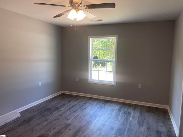 124 Laura Jane Lane, Gray Court, SC 29645