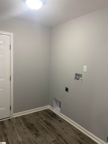 124 Laura Jane Lane, Gray Court, SC 29645