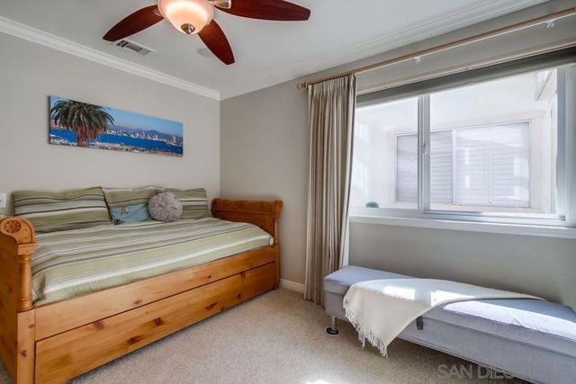 1024 La Tierra Dr, San Marcos, CA 92078