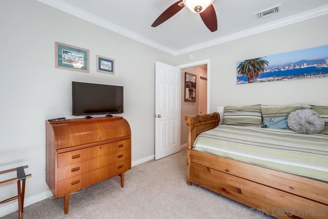 1024 La Tierra Dr, San Marcos, CA 92078