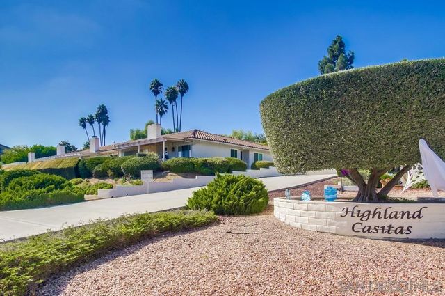 1024 La Tierra Dr, San Marcos, CA 92078