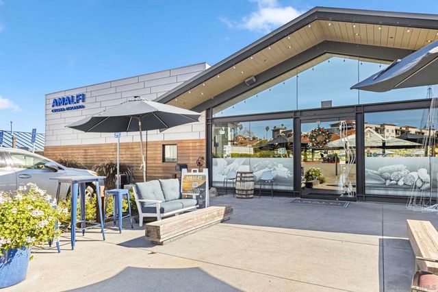 1024 La Tierra Dr, San Marcos, CA 92078