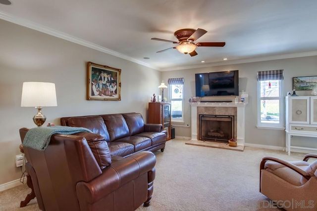 1024 La Tierra Dr, San Marcos, CA 92078