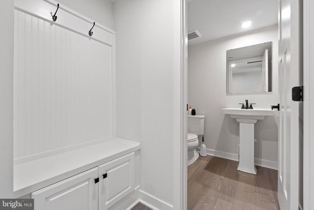 7922 BRANDY STATION RD, Hanover, MD 21076