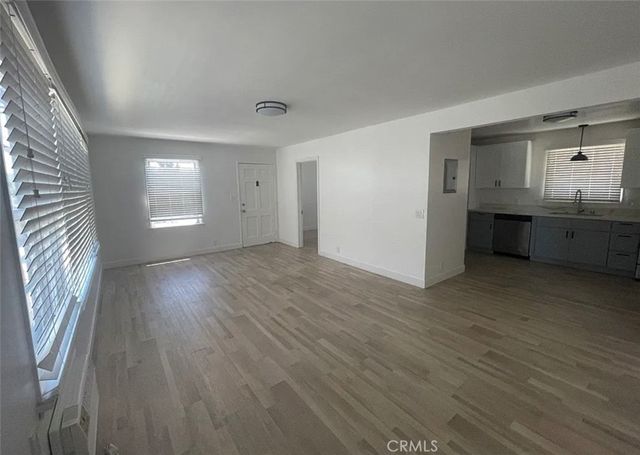 522 5th St, Long Beach, CA 90802