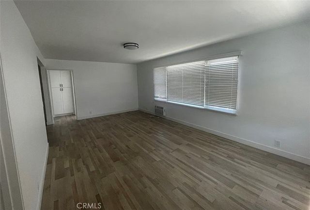 522 5th St, Long Beach, CA 90802